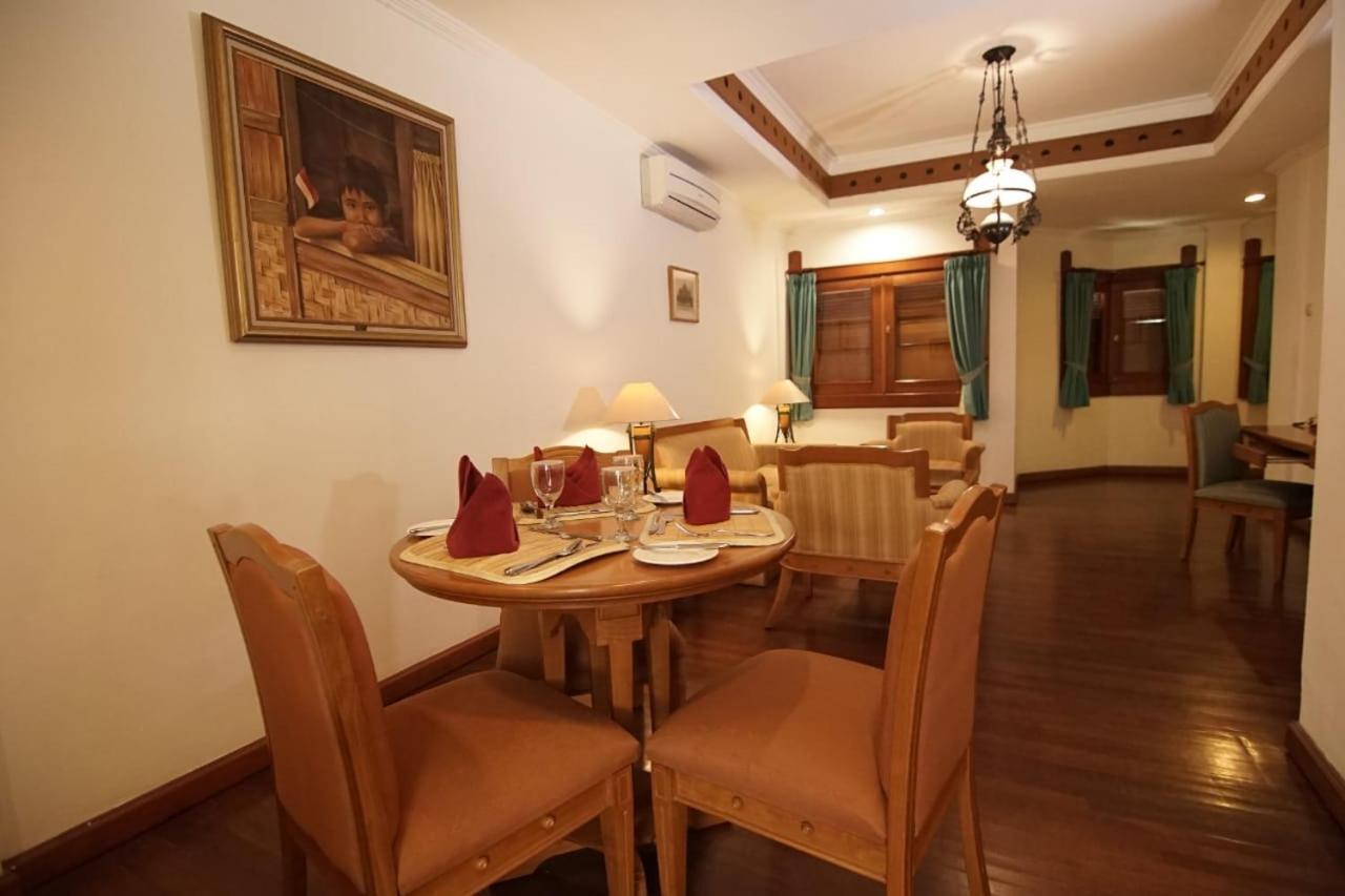 Kresna Hotel Wonosobo Buitenkant foto